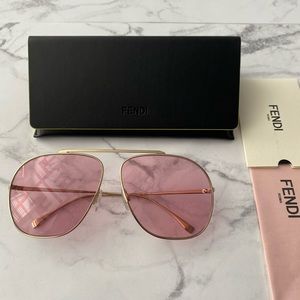 🚫SOLD🚫Fendi Logo Sunglasses - brand new